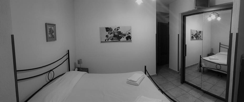 Hotel Fernanda Letojanni Bagian luar foto